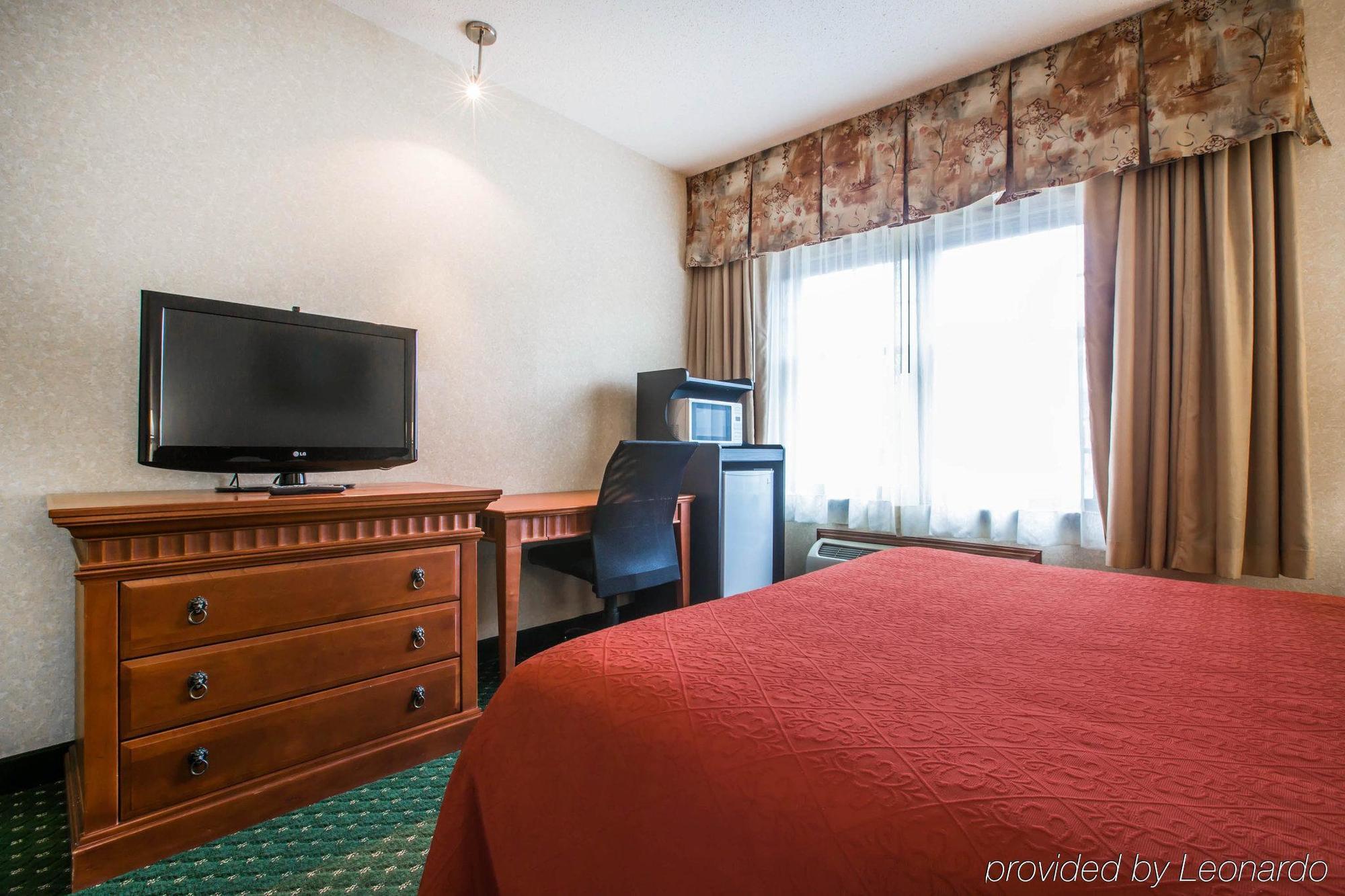 Econo Lodge Glens Falls - Lake George Luaran gambar