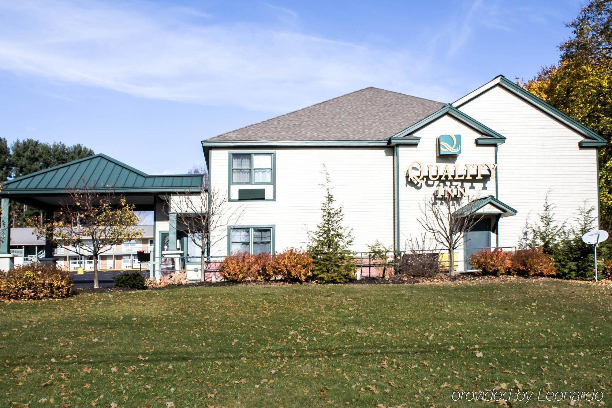 Econo Lodge Glens Falls - Lake George Luaran gambar